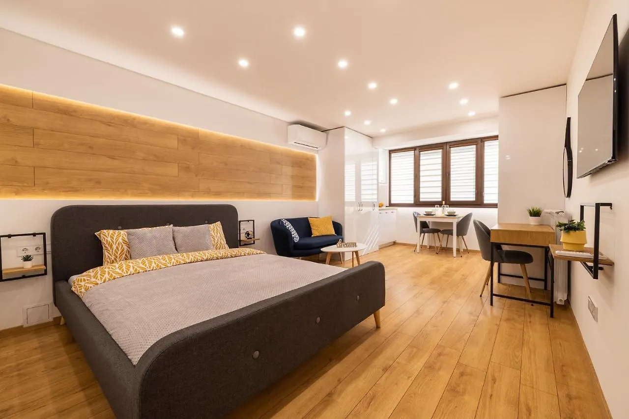 Luxury Studio Living High-End Amenities And Great Location By Flat Mаnager Sofia 0*,  Bulgarien